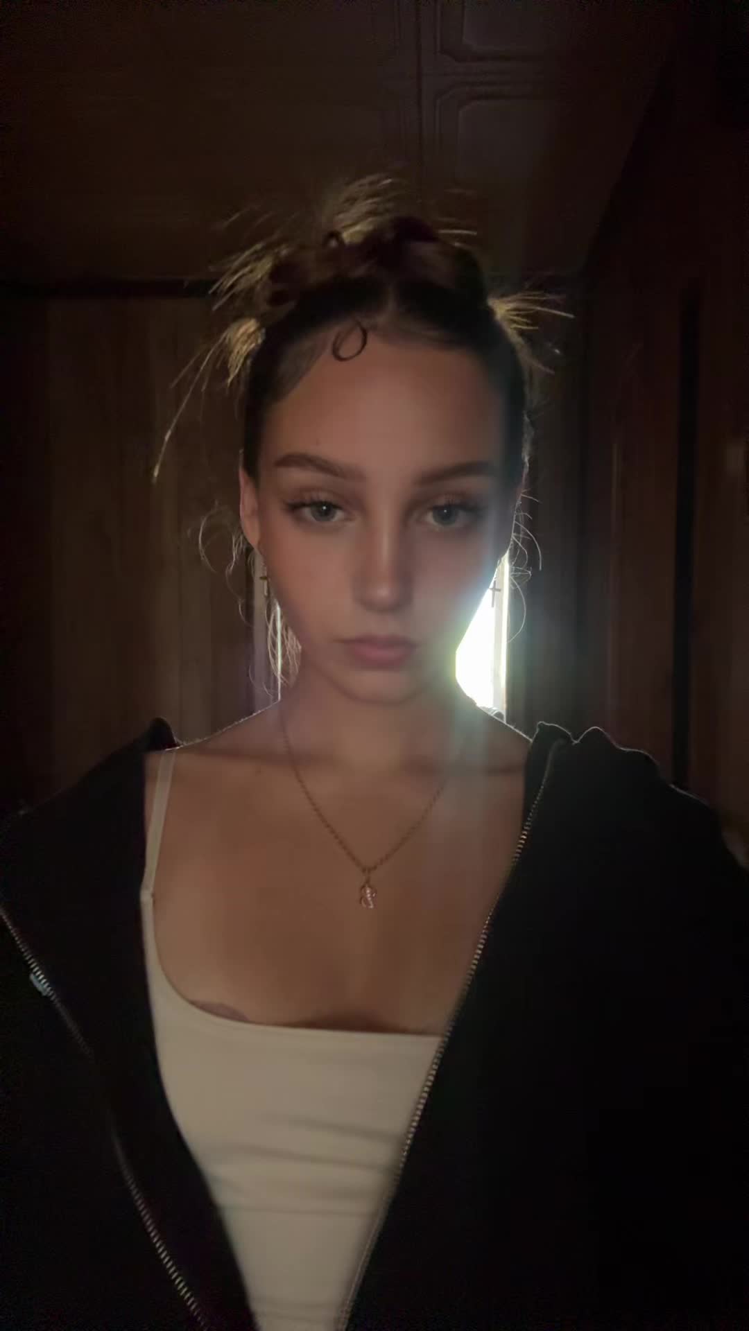 @леруся :3
