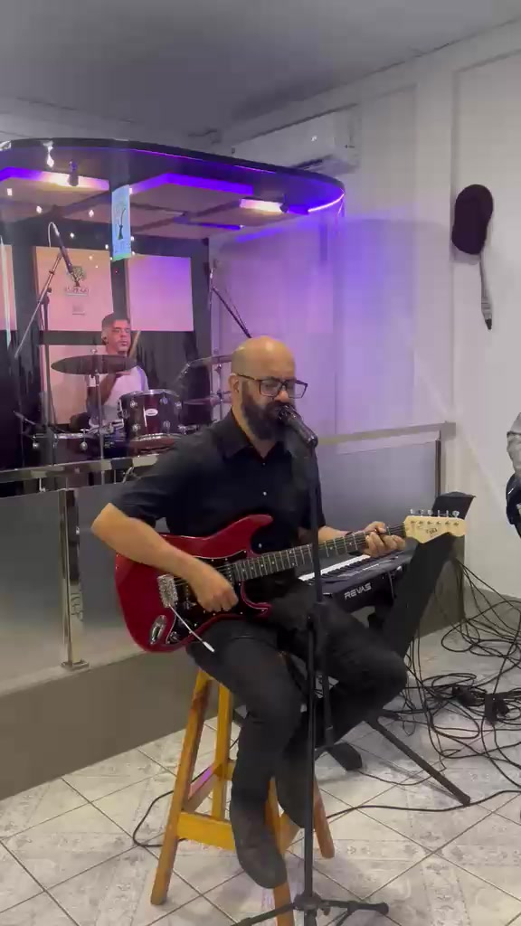 @alessandroferoficial