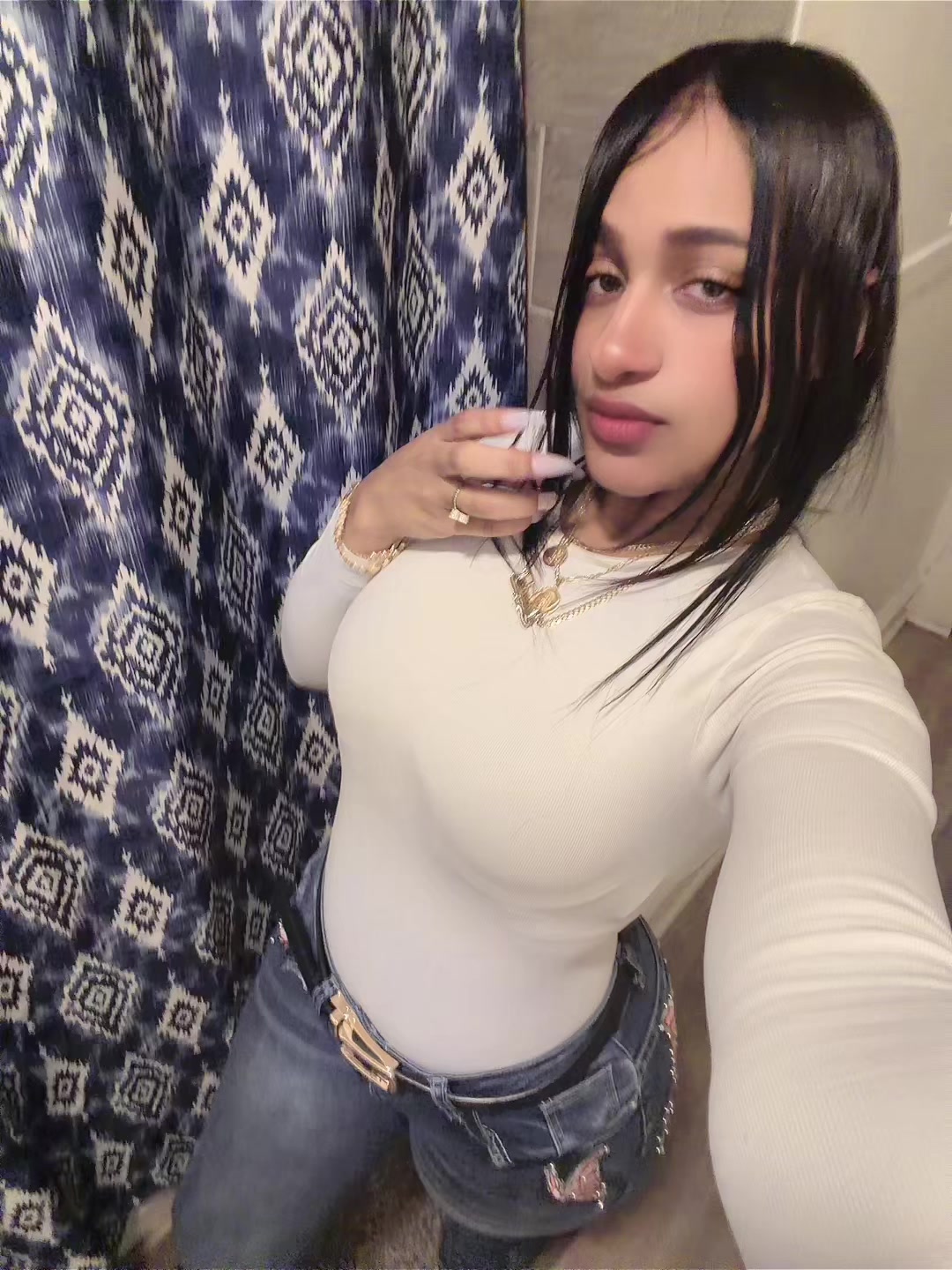 @👑🫦