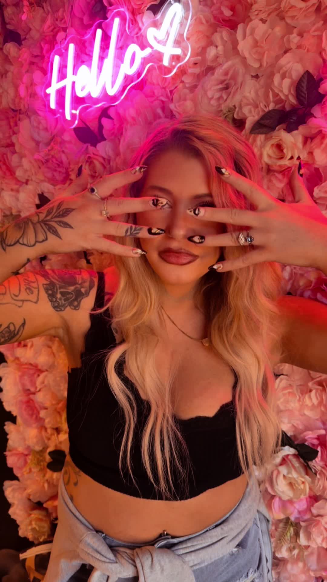 @KristinaMarie✨✨