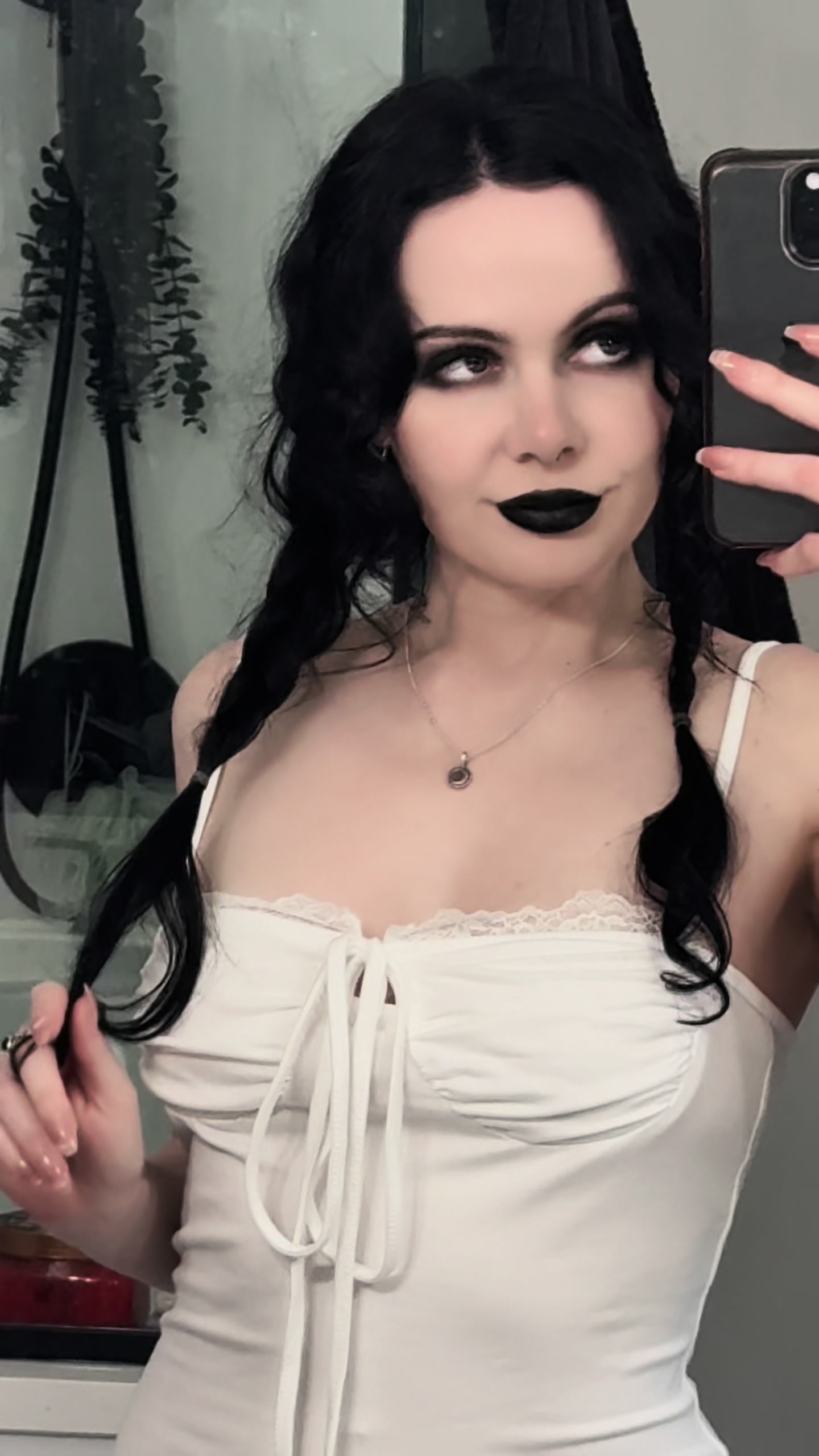@domino.spice