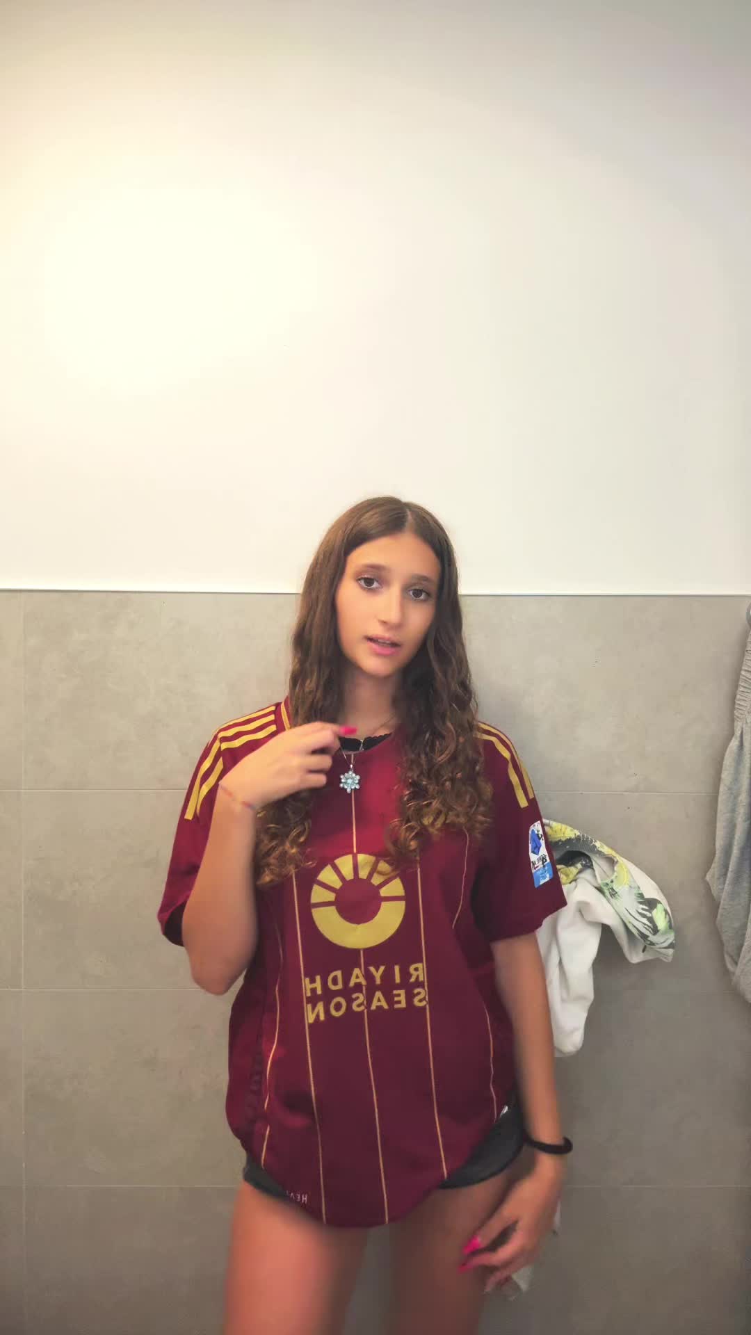 @elena deliperi
