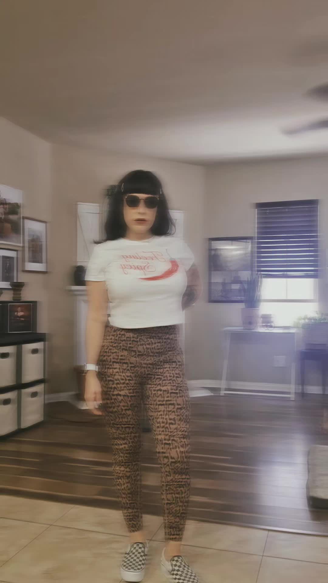 @Ꮗℐℒⅅℱℐℛℰ ᏇℐℱℰᎽ 🧿🧡