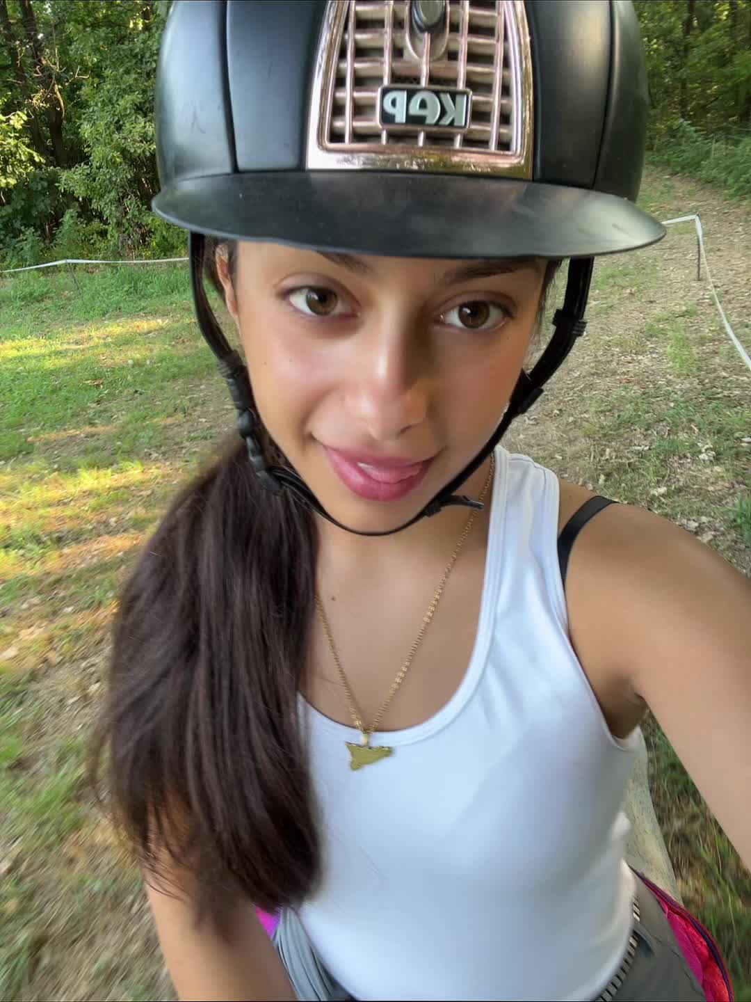 @𝗔𝗹𝗶𝗰𝗲💋