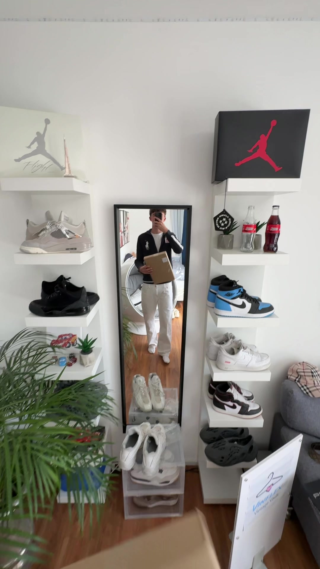 @vinflexvintagevault