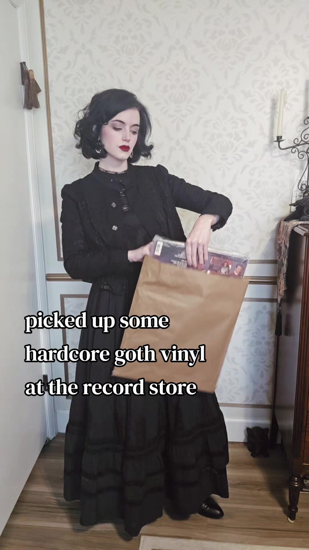 @maudlinoddity