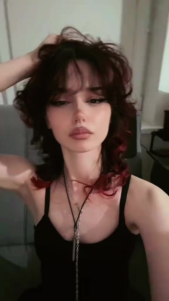 @charlotteyama0
