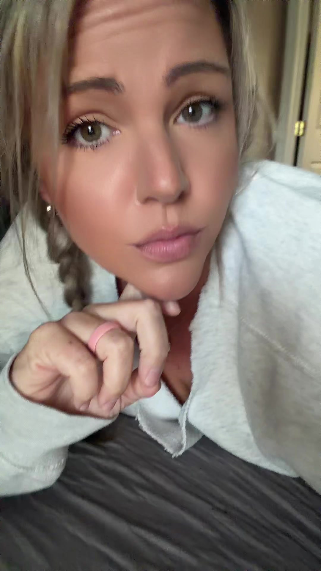 @SelfieQueen57👑