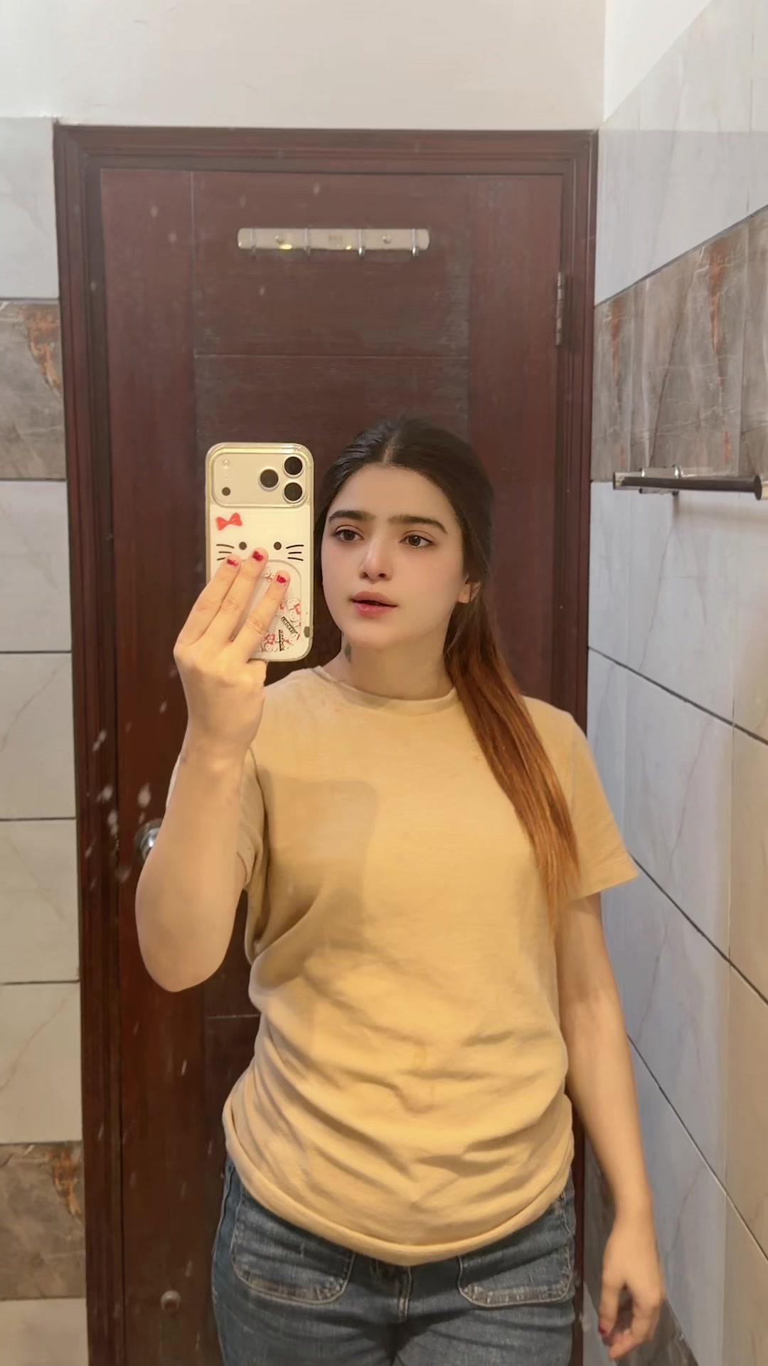 @Malaika Khan
