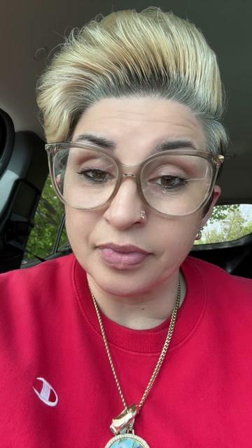 @EyeCandiXoX