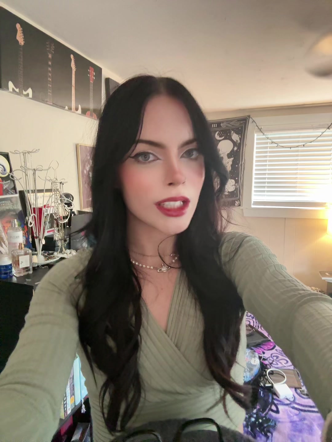 @˖&deg;🦇ִ ࣪𖤐