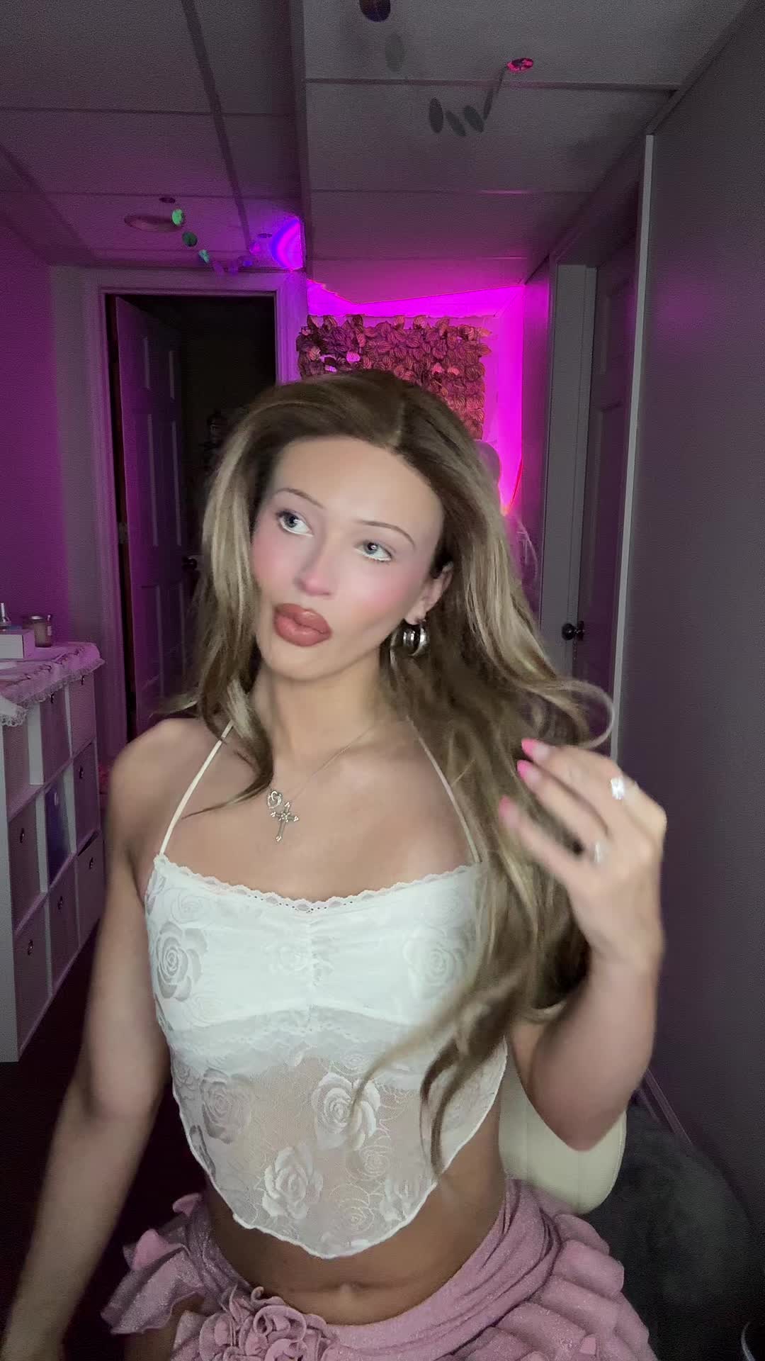 @Nova Doll