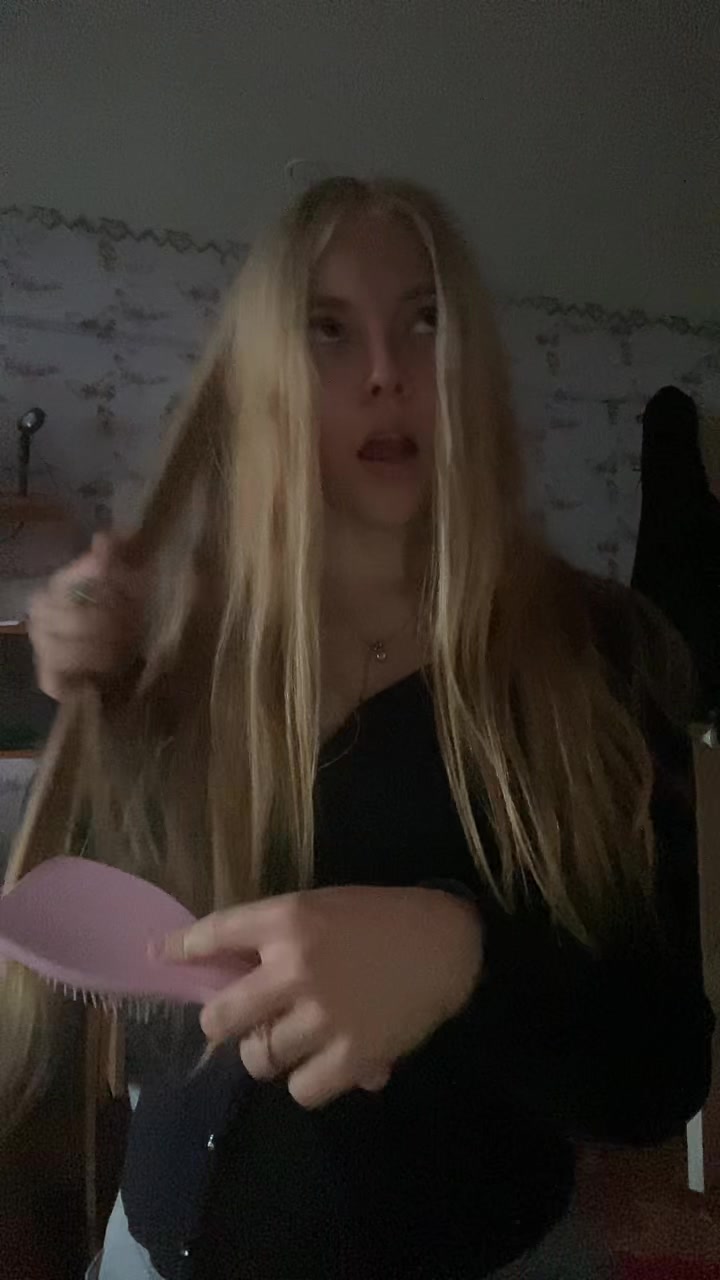 @Соффийка🪼