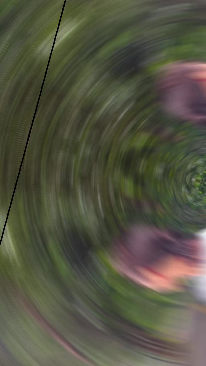 @Hð