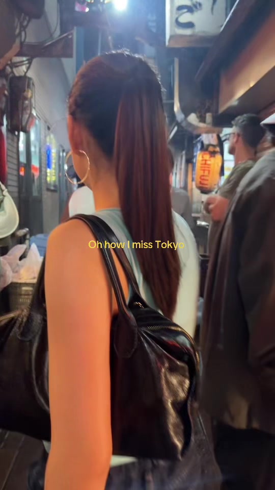 @Ella Jia
