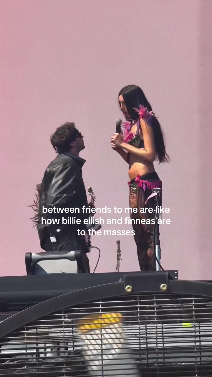 @itsnotbetweenfriends