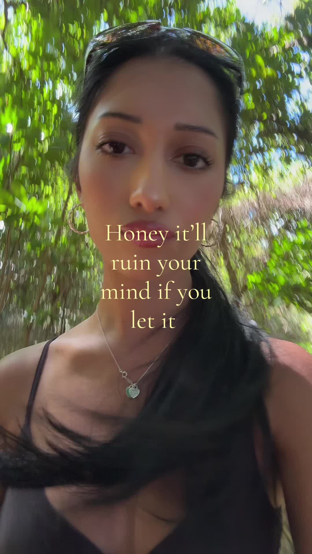 @momospersonalshopper