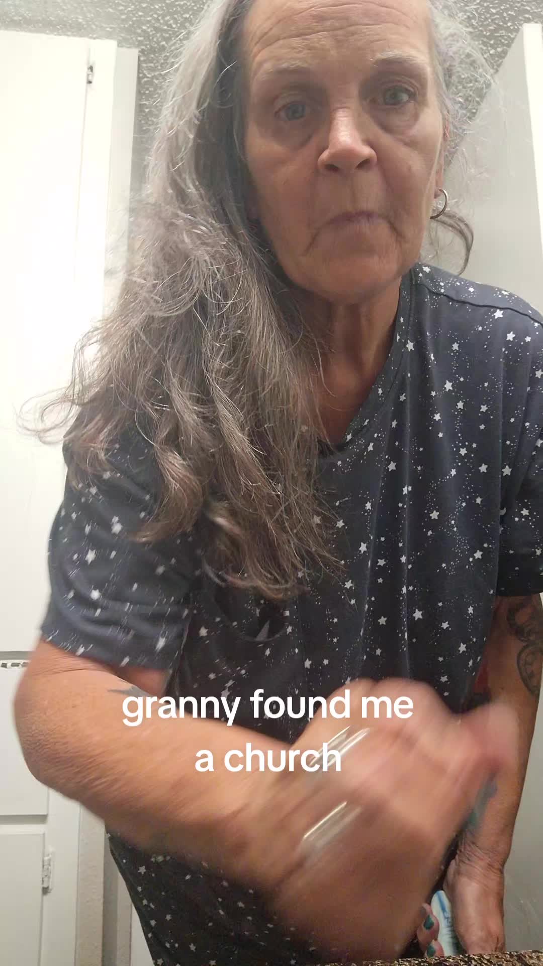 @granny at kitchen table 🎼🎵❌️