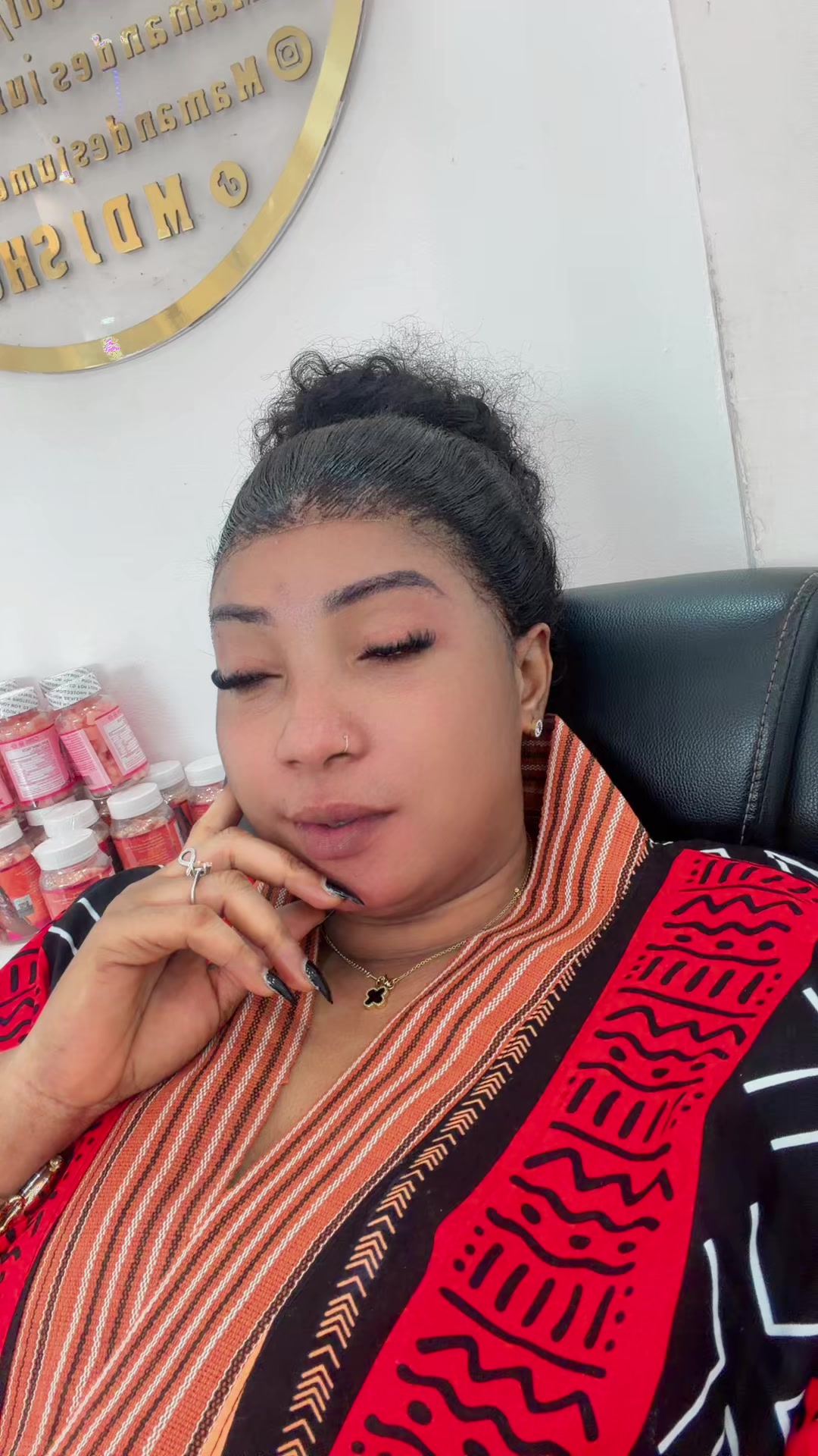 @Chic teint 🧴 🧼 224🇬🇳