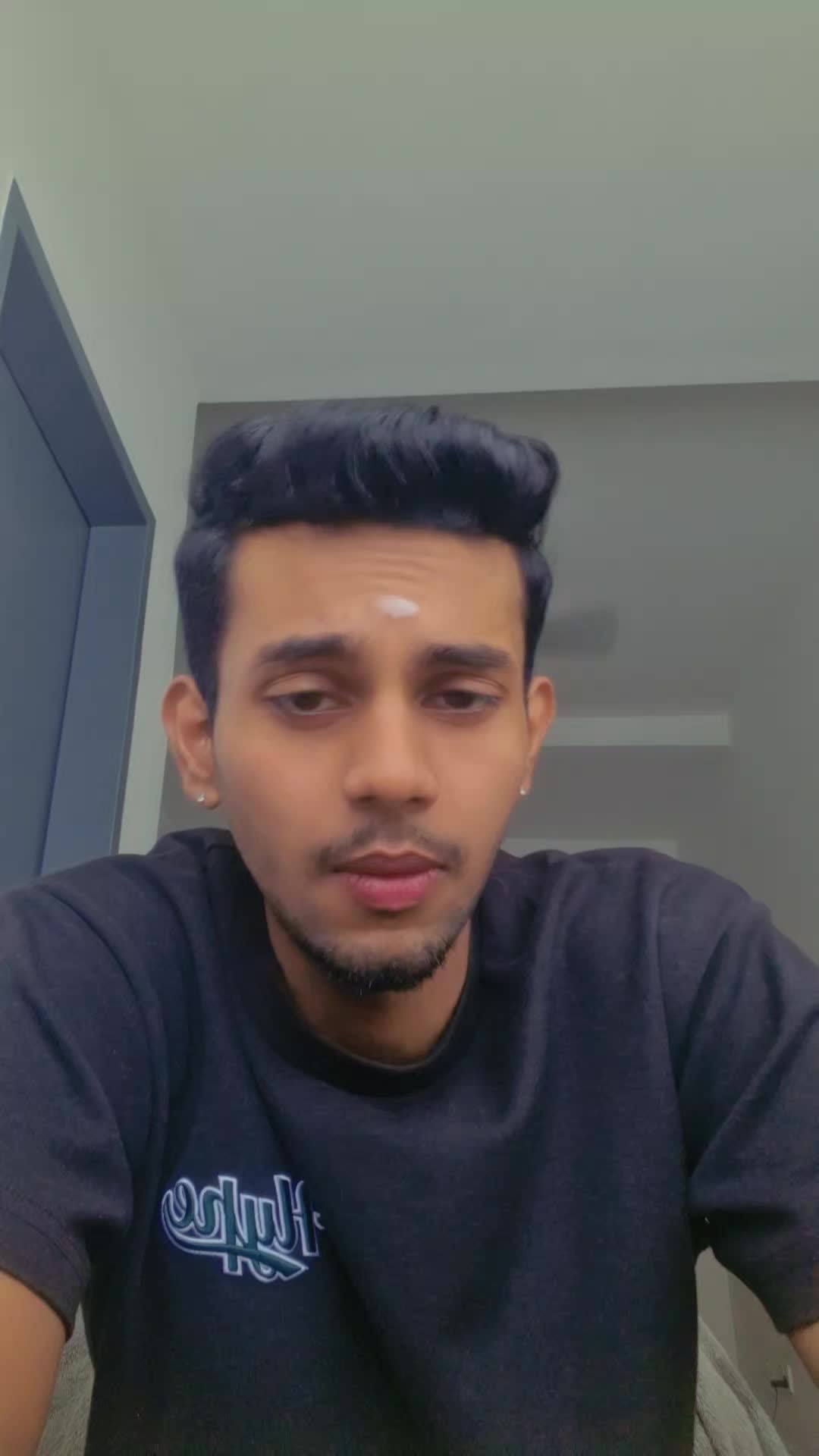 @Nareshh Naidu__🤍.