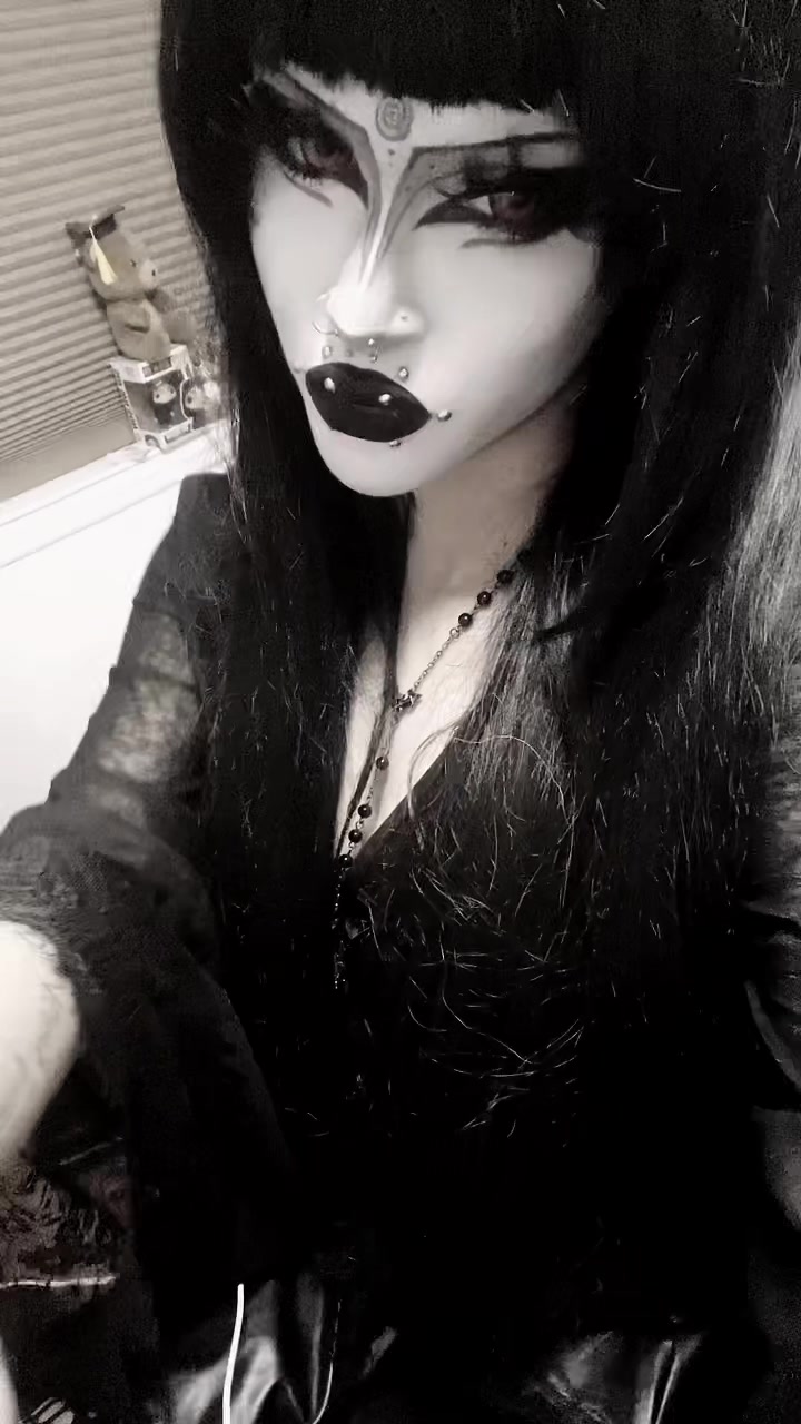 @𝔊𝔦𝔰𝔢𝔩𝔩𝔢♱