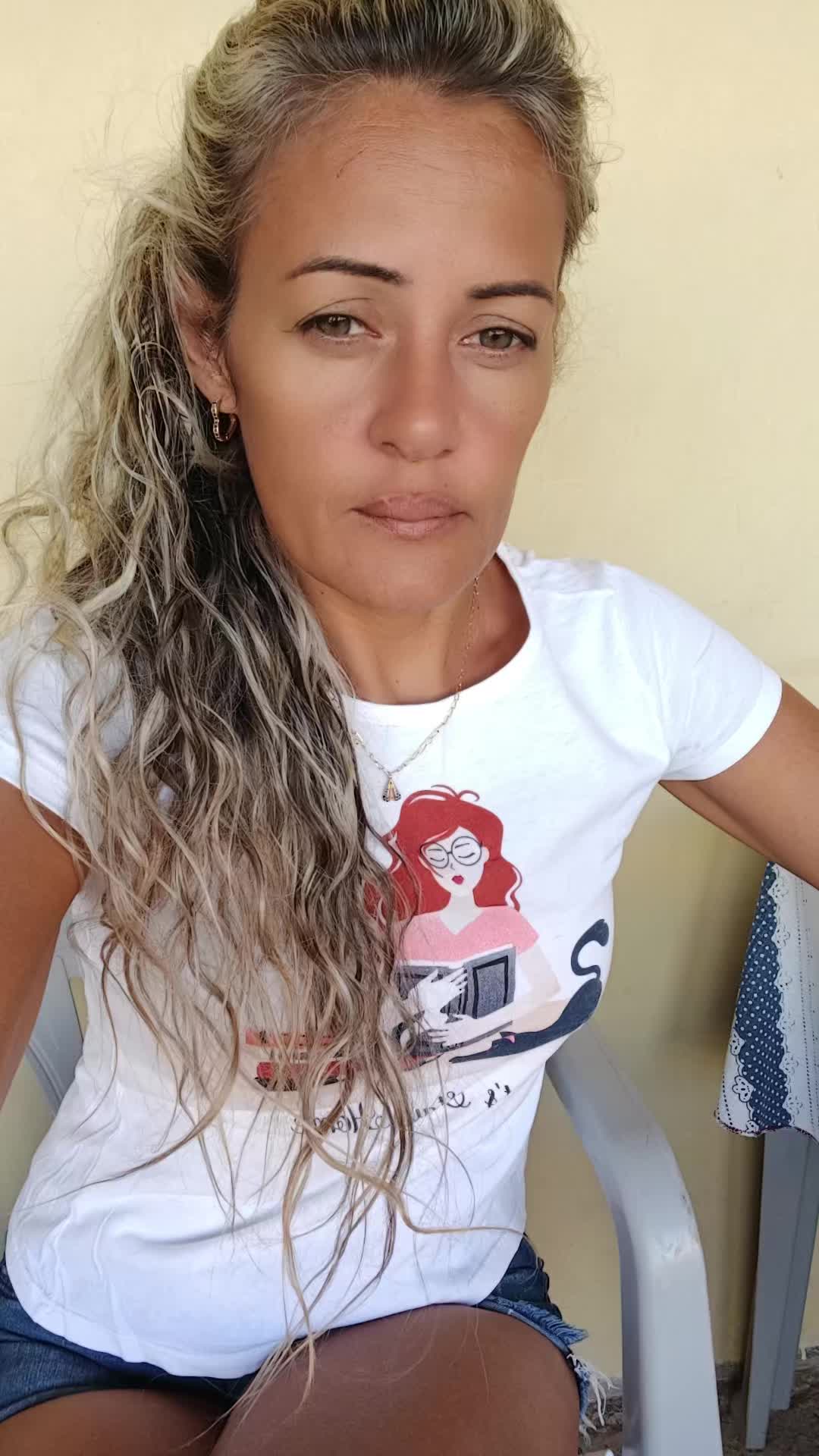 @Luciana Ferreira
