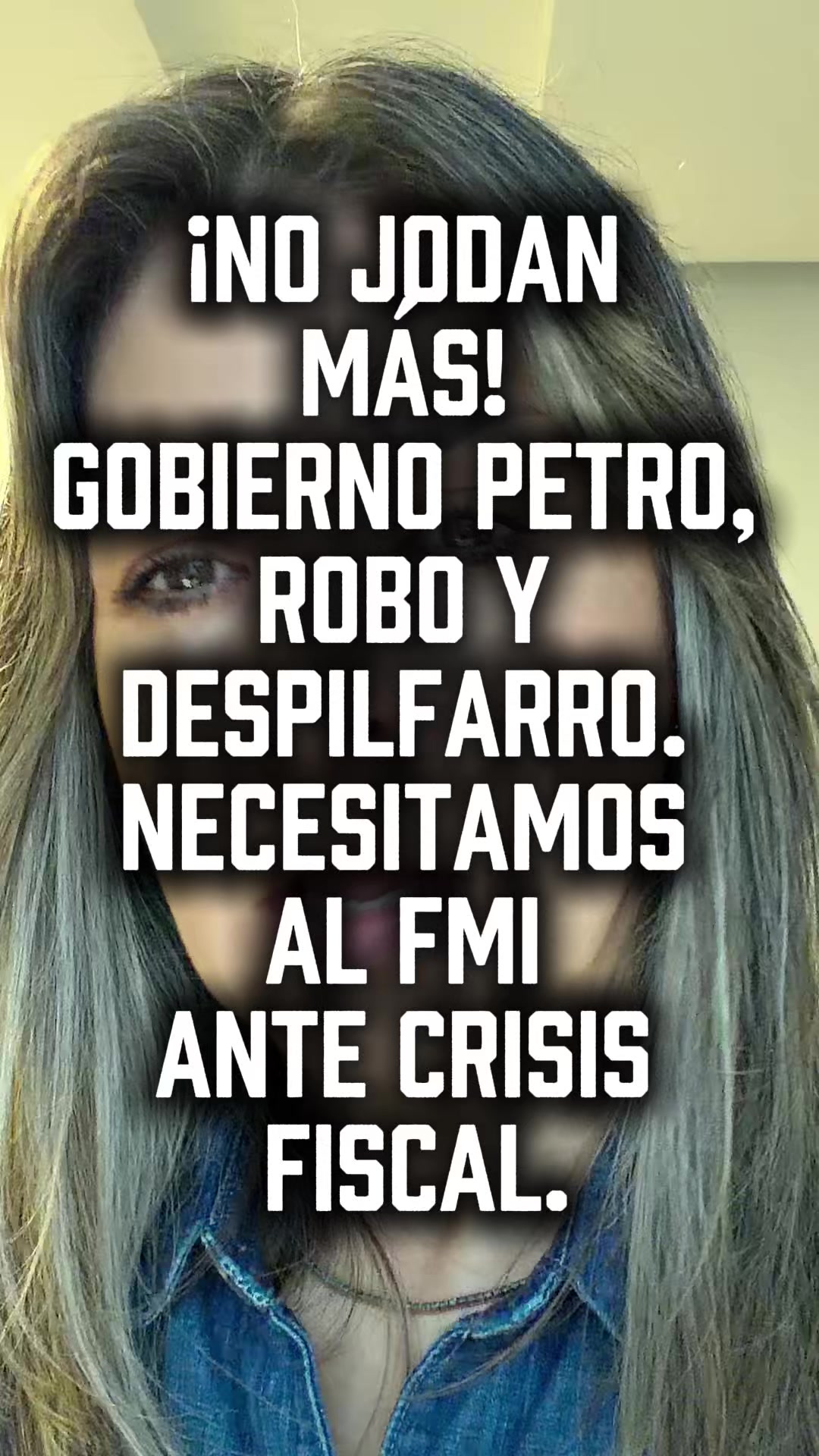 @Vicky Dávila