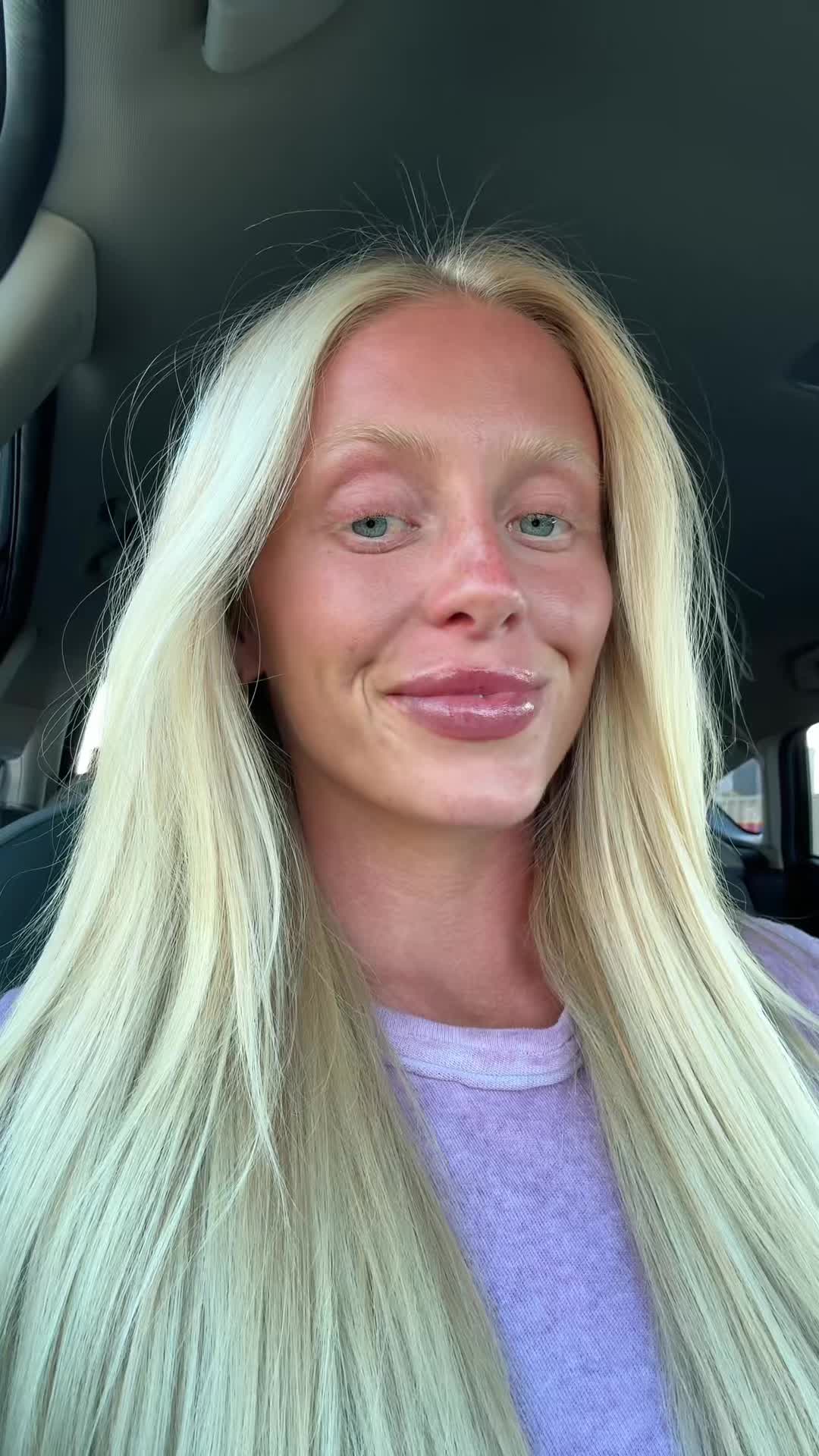 @Jacqueline Capri
