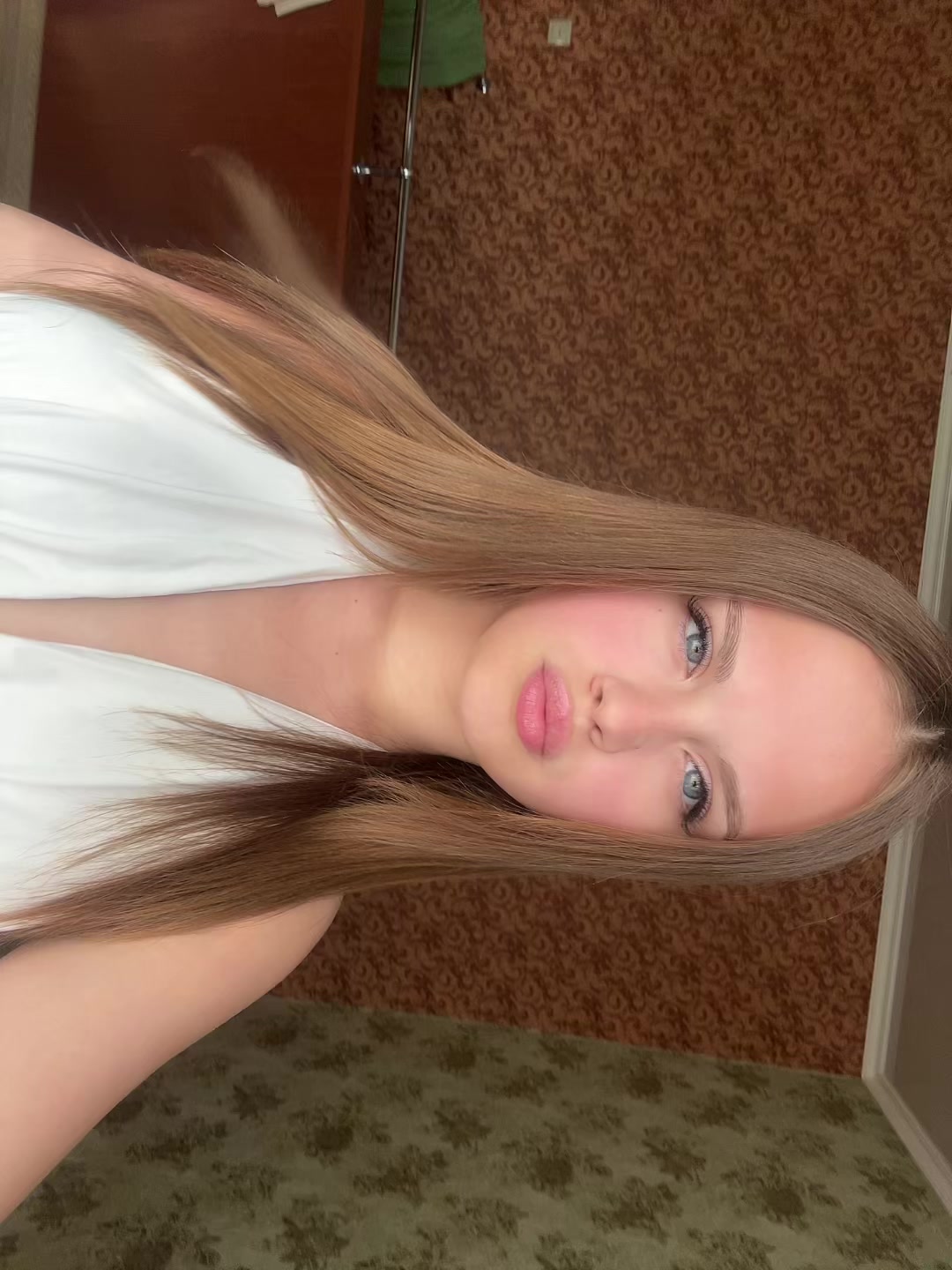 @Eseniya