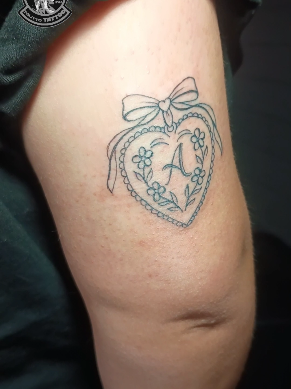 @Tolitto Tattoo 🤍🖤🤟🏼