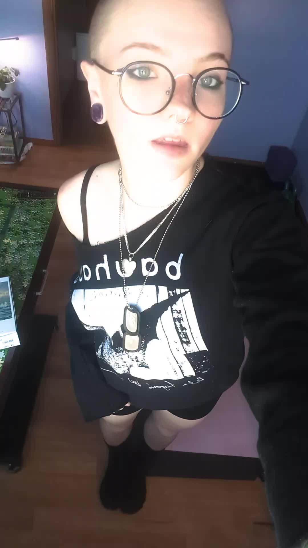 @🕸️🦇julz🦇🕸️