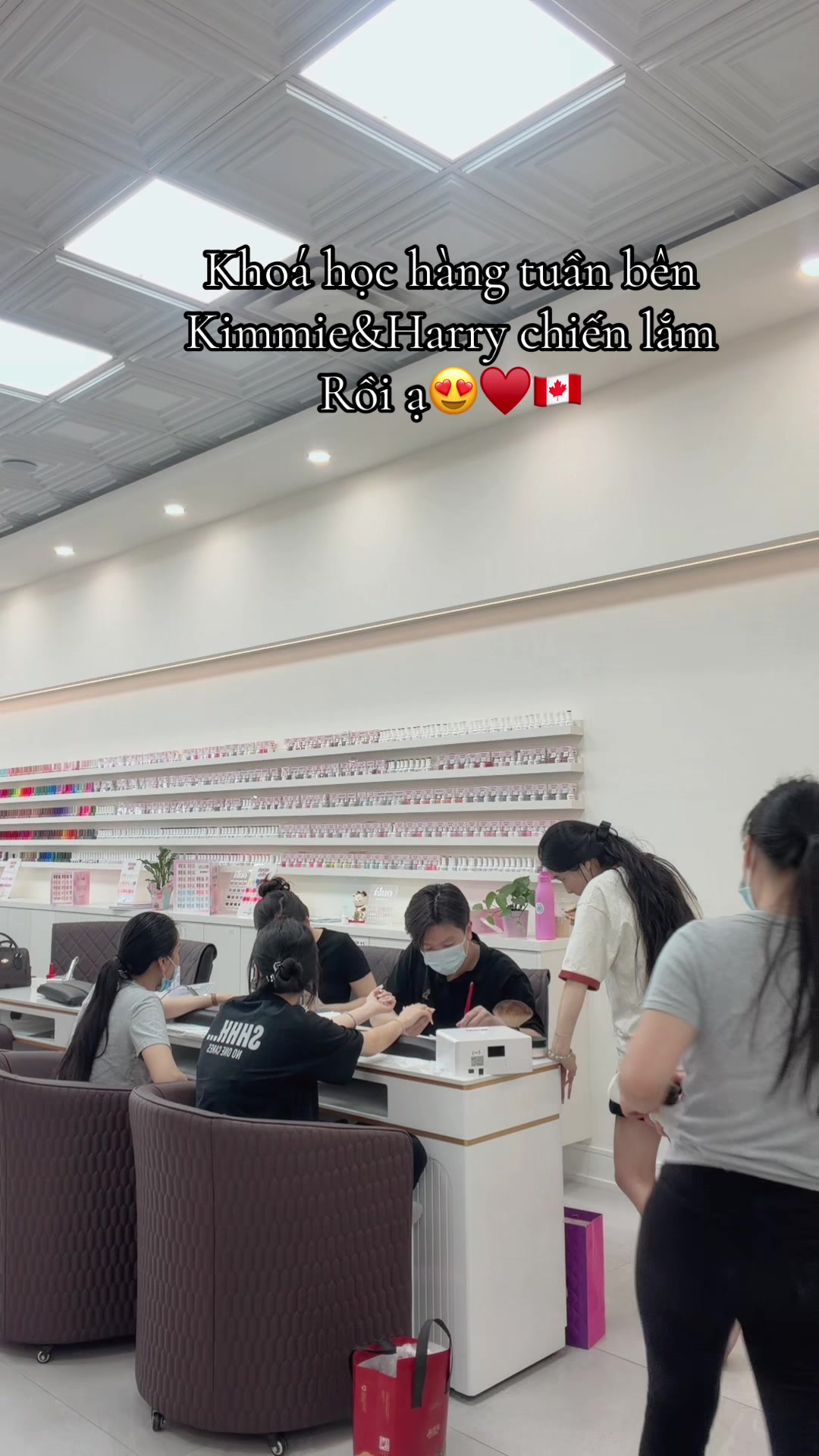@KimmieNails🇻🇳♥️🇨🇦Tấu Hài😜