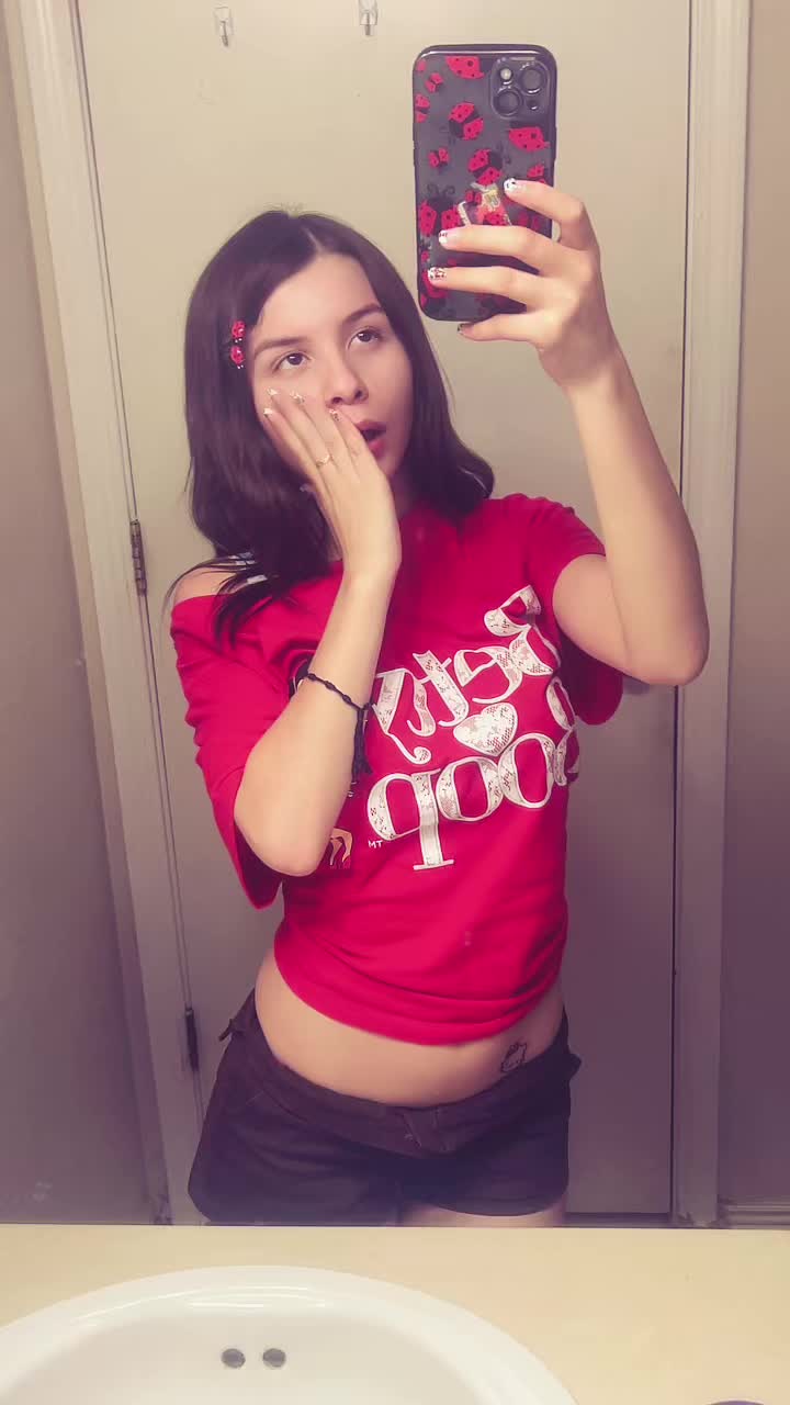 @lovelaelene