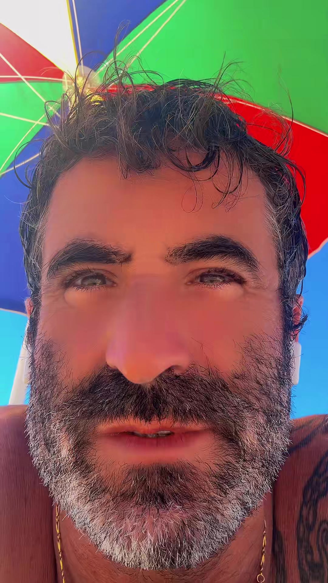 @Pedro Latuffa