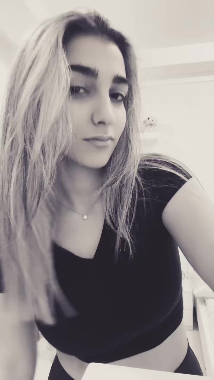 @سارينا 🦦