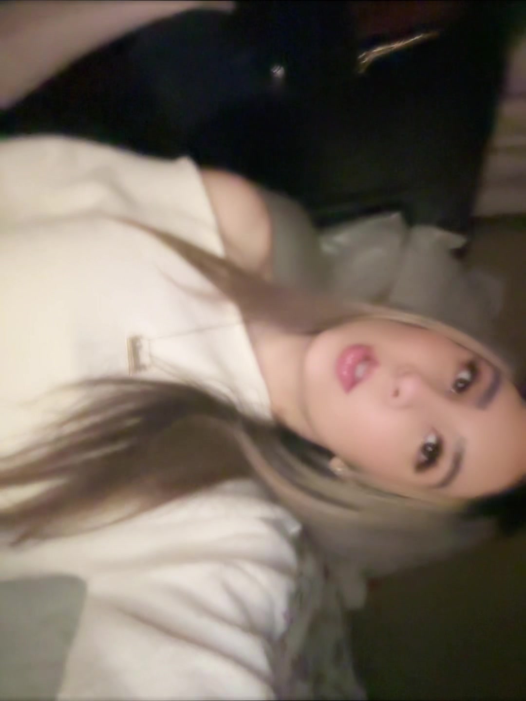 @𝒜𝓃𝒶𝒽𝒾 🩰