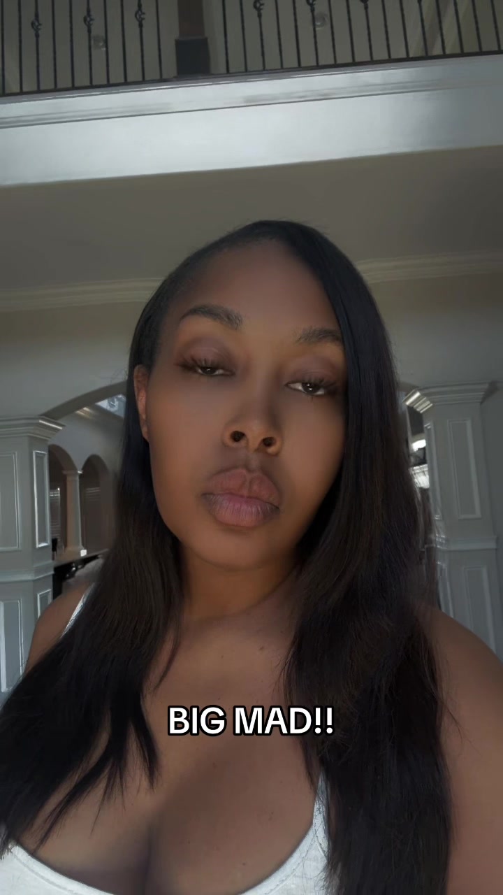 @THEREALBIGMRS