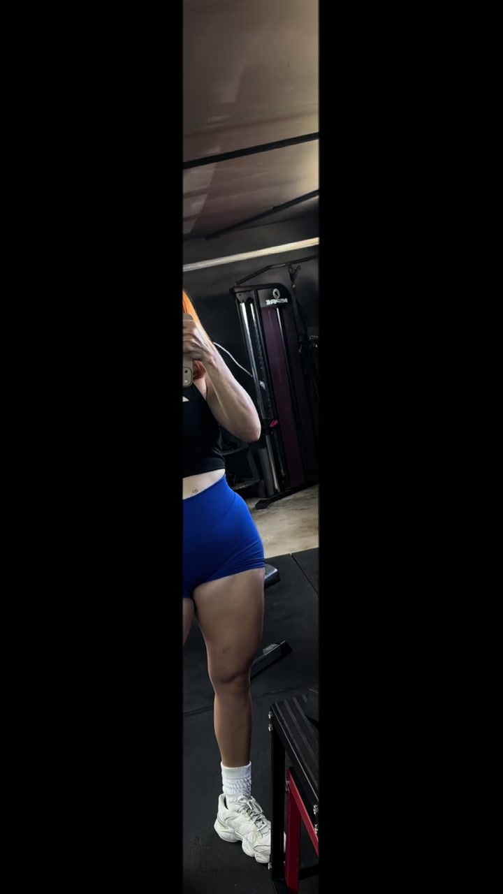 @bootyy_queens