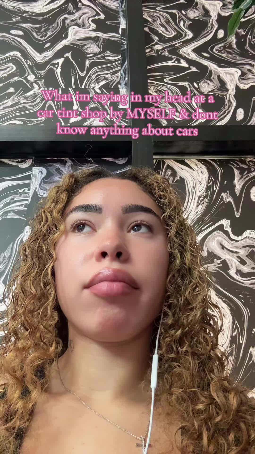 @Bella