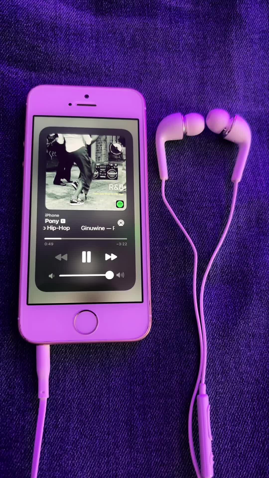 @𖣂