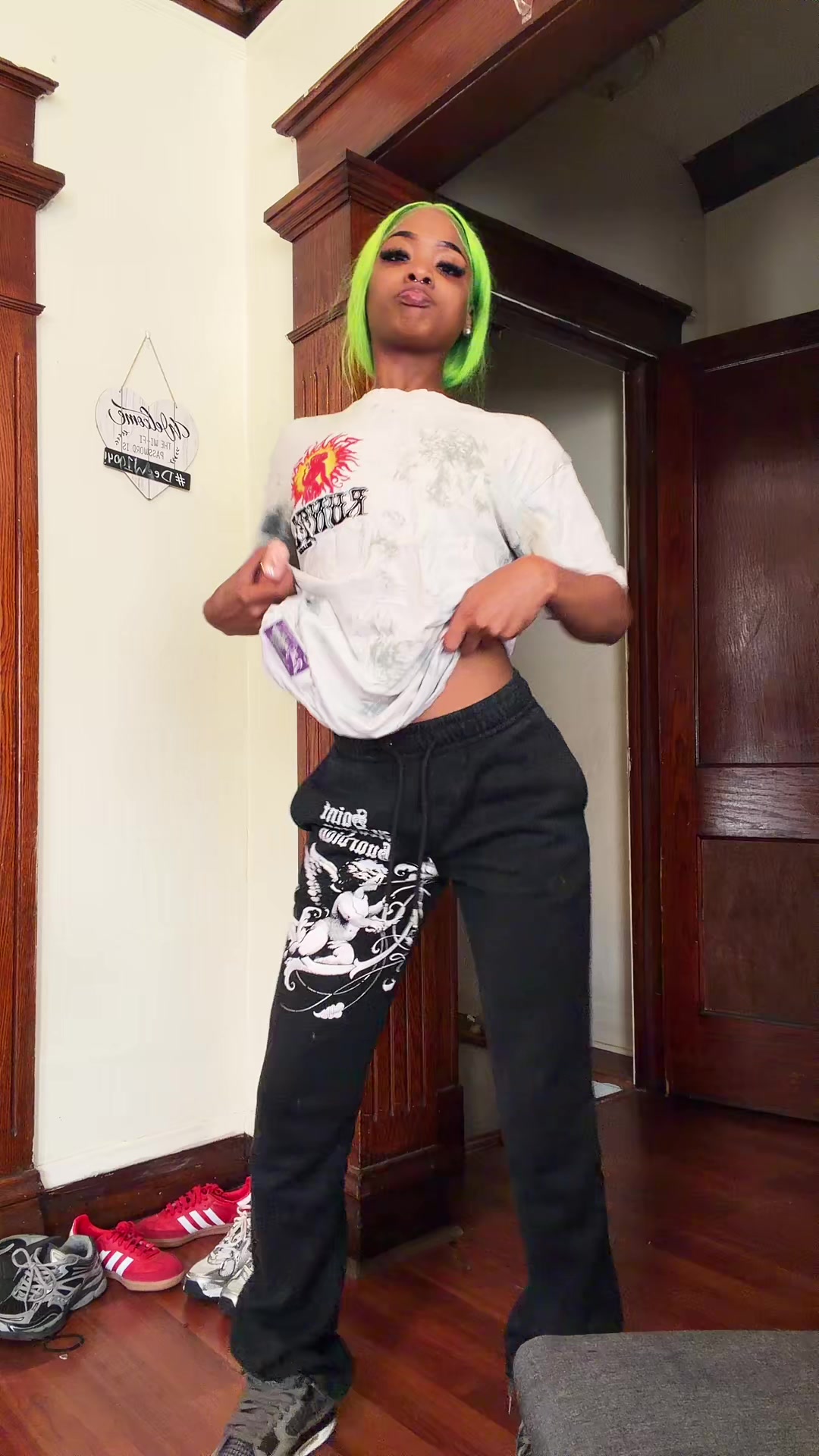 @daniyalashon