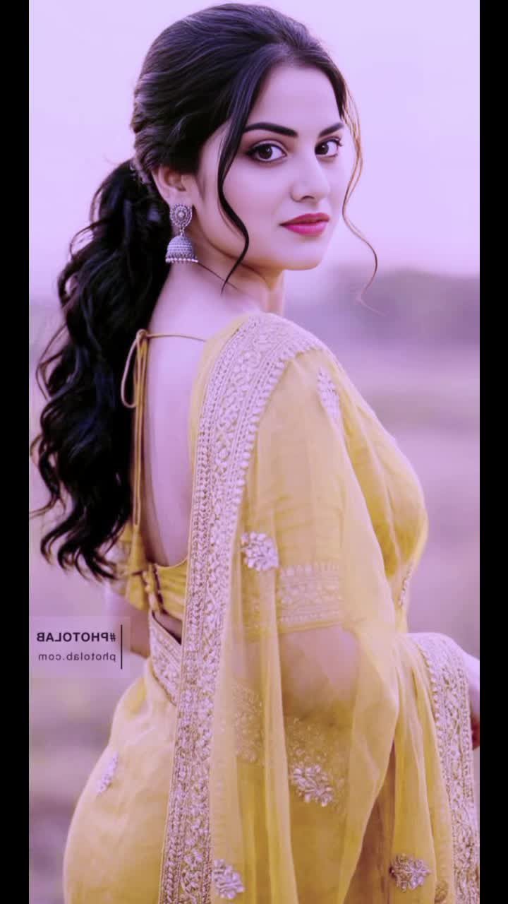 @🦜শূন্য খাঁচা মুক্ত পাখি 🦜