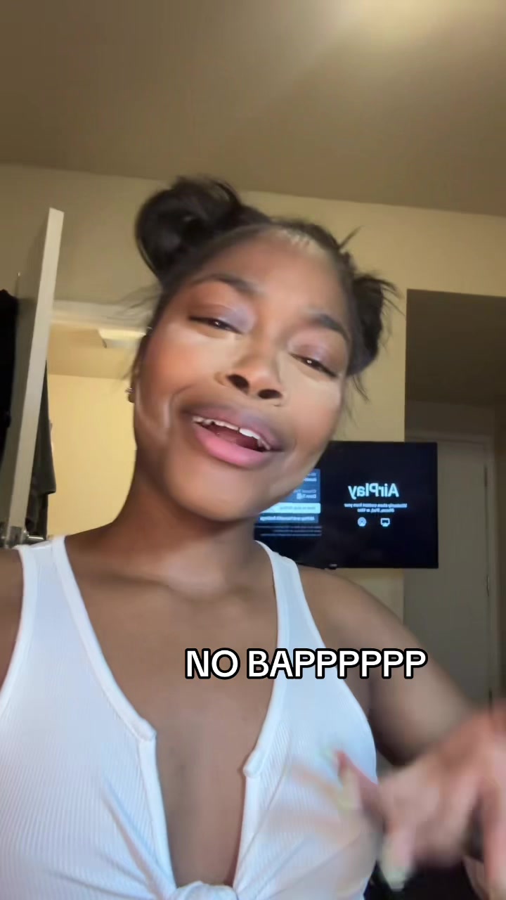 @Monique👅