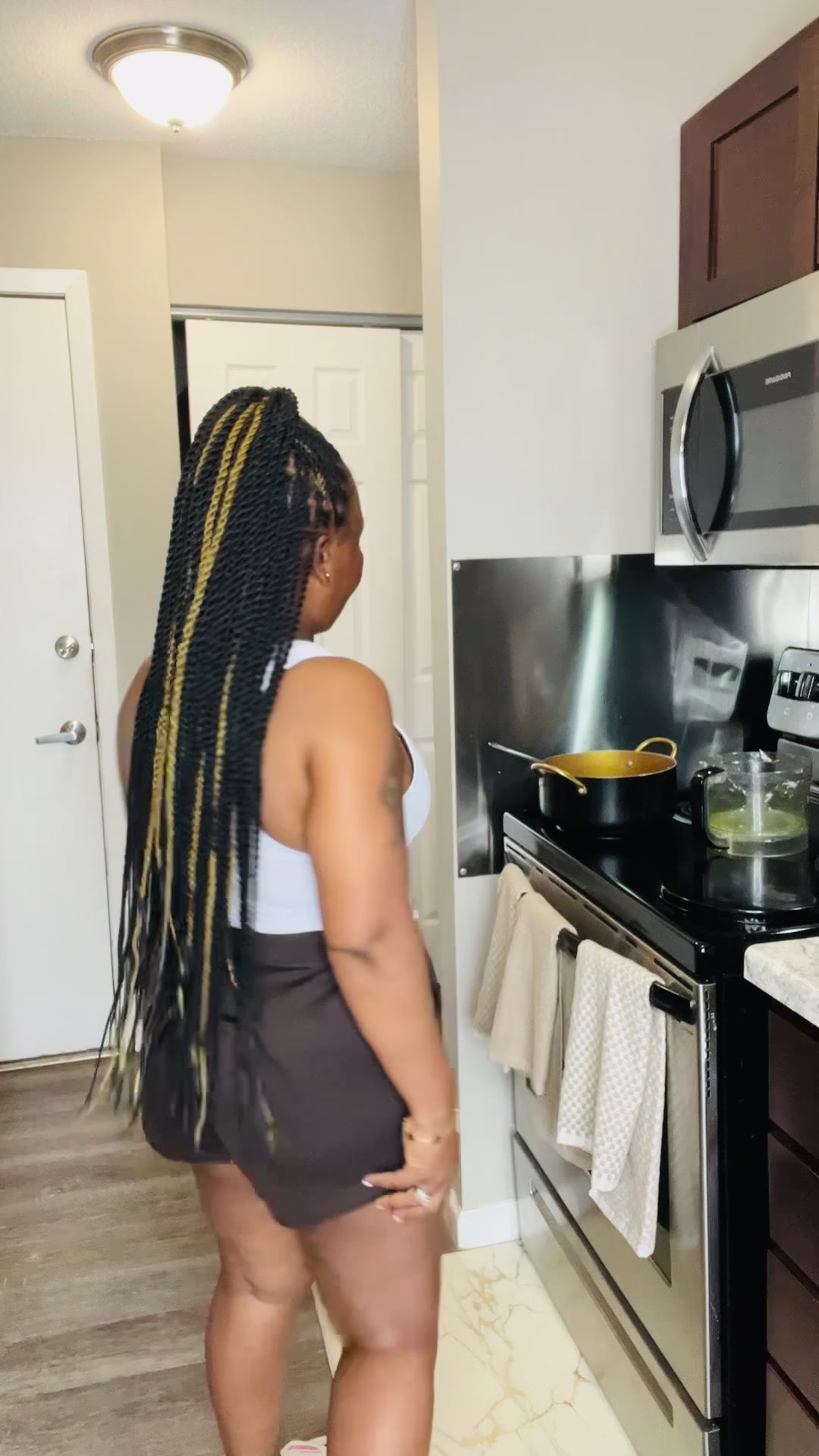 @Felecia