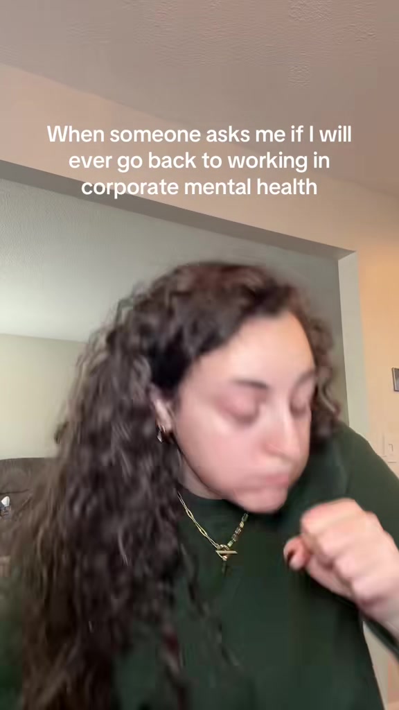 @meanoldersistertherapist