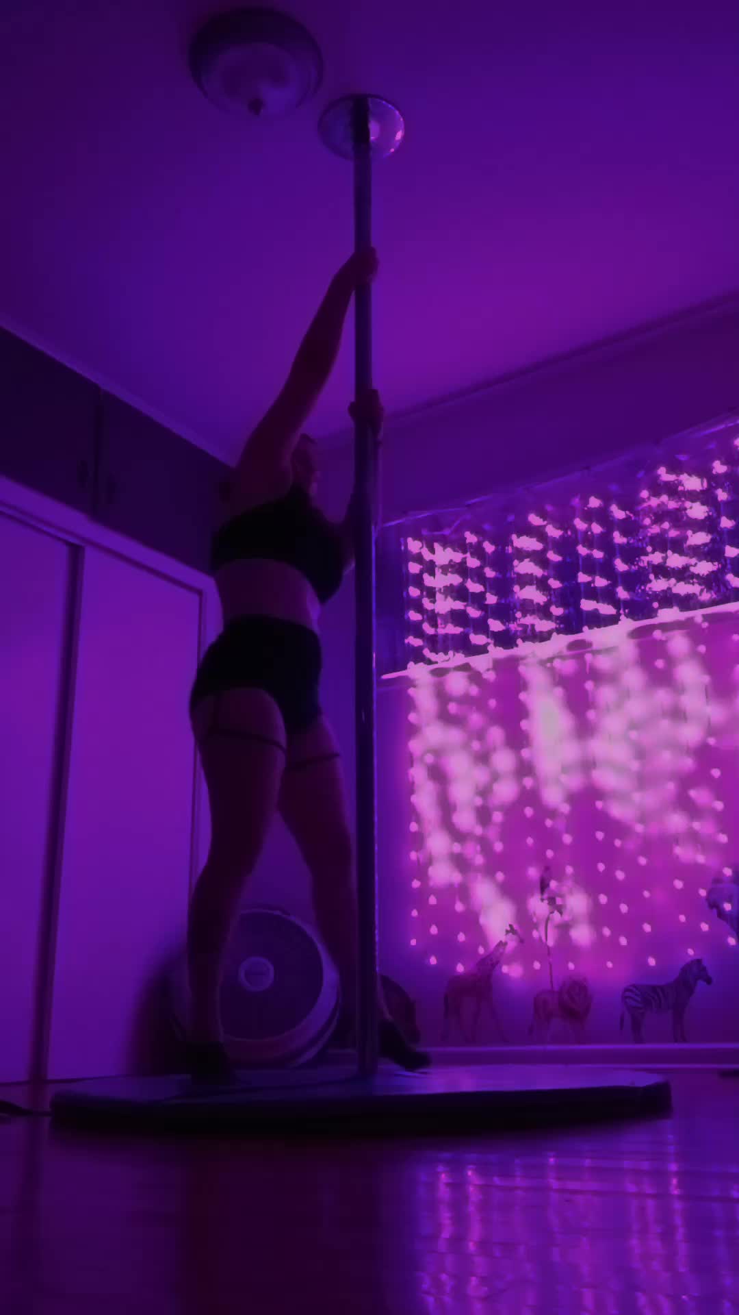 @Melissa Edwards 🏳️🌈
