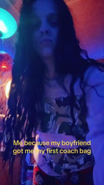 @bby.isabella❤️🕷️🖕🏻