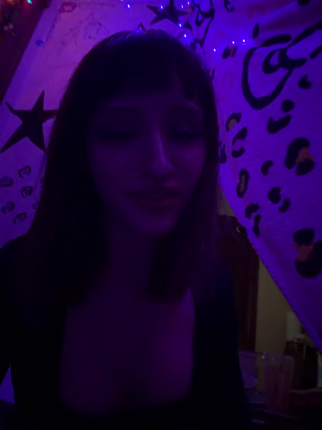 @Beee 🩸