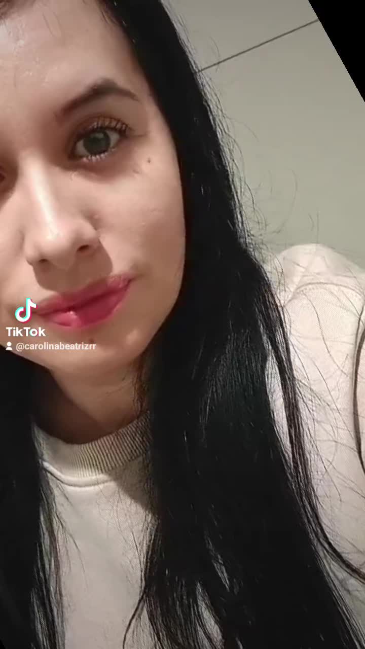 @CarolinaBeatriz