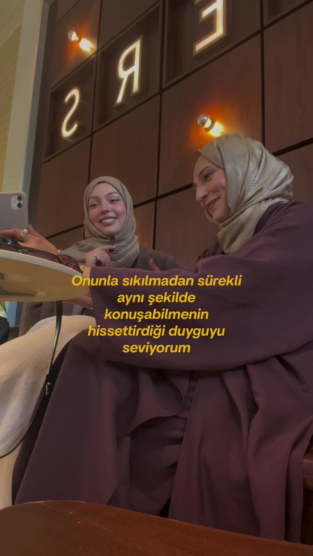 @Esö